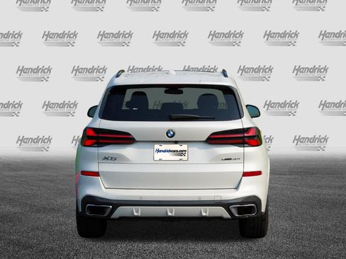 Used 2026 BMW X5 xDrive40i w/ M Sport Package AWD/4WD image 7