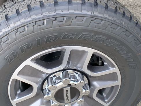 New 2026 Ford F250 Lariat w/ FX4 Off-Road Package AWD/4WD image 14