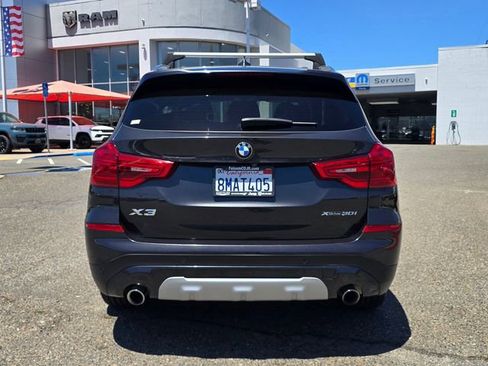 Used 2019 BMW X3 xDrive30i w/ Driving Assistance Package AWD/4WD image 4