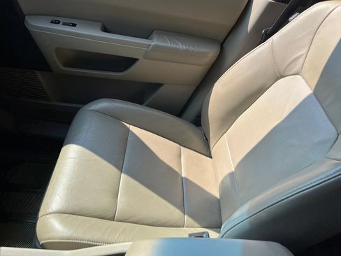 Used 2009 Honda Pilot EX-L image 16