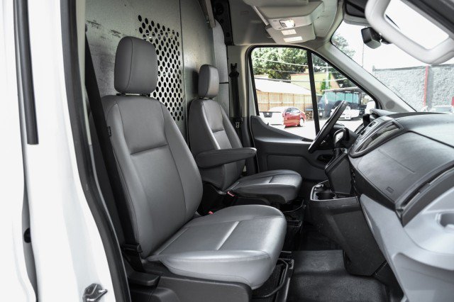 Used 2018 Ford Transit 250 148 Medium Roof RWD image 27