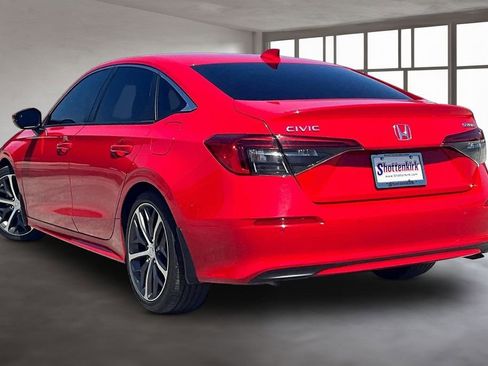 Certified 2023 Honda Civic Touring image 4