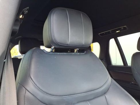 Used 2023 Land Rover Range Rover SE image 14