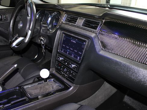 Used 2014 Ford Mustang GT RWD image 30