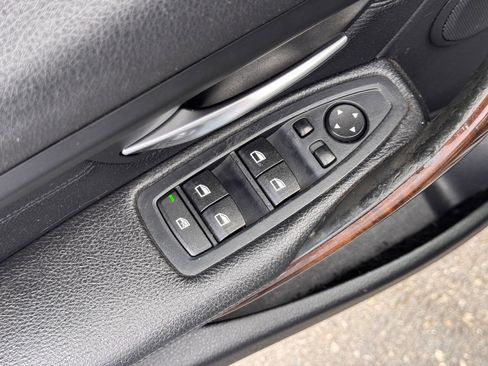 Used 2015 BMW 328i xDrive Wagon AWD/4WD image 34