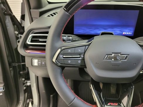 New 2026 Chevrolet Traverse RS w/ LPO, Floor Liner Package FWD image 9