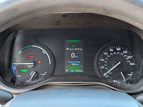 Used 2021 Toyota Sienna LE FWD image 10