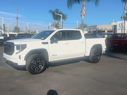 New 2026 GMC Sierra 1500 AT4 w/ AT4 Premium Package image 4