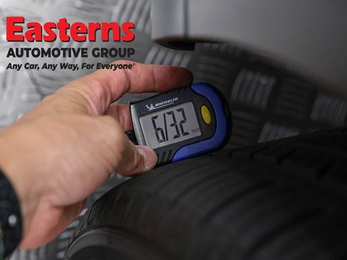 Used 2023 Buick Encore GX Preferred w/ Cold Weather Comfort Package FWD image 25