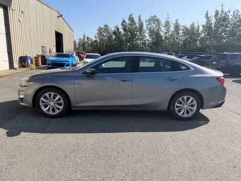Certified 2024 Chevrolet Malibu LT FWD image 2