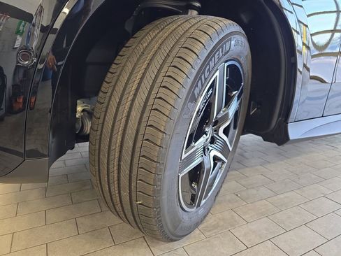 Certified 2026 Mercedes-Benz GLC 300 image 36