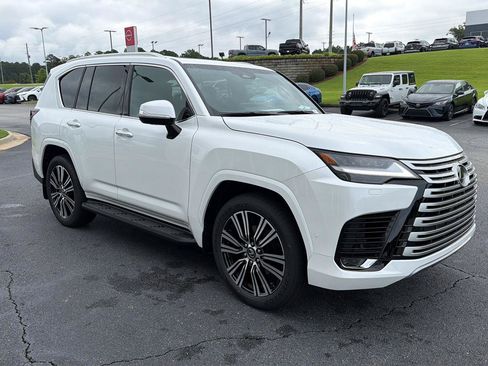 New 2026 Lexus LX 700h Luxury AWD/4WD image 8