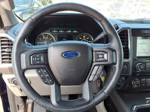 Used 2016 Ford F150 XLT w/ Equipment Group 302A Luxury AWD/4WD image 15