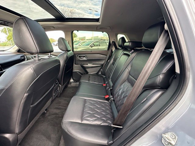 Certified 2023 Nissan Rogue Platinum w/ Platinum Premium Package AWD/4WD image 26