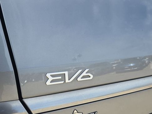 Certified 2023 Kia EV6 Wind RWD image 11