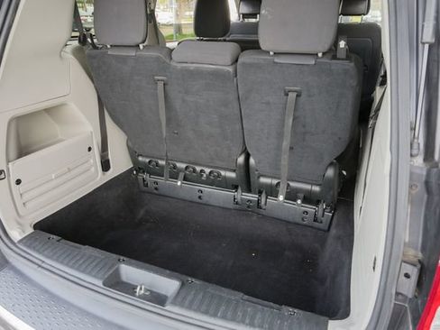 Used 2017 Dodge Grand Caravan SE w/ Power Window Group FWD image 33