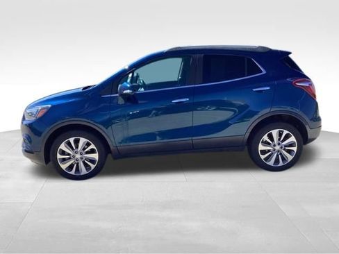 Used 2019 Buick Encore Preferred FWD image 1