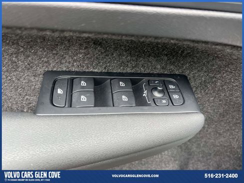 Used 2026 Volvo XC40 B5 Plus w/ Protection Package Premier AWD/4WD image 17
