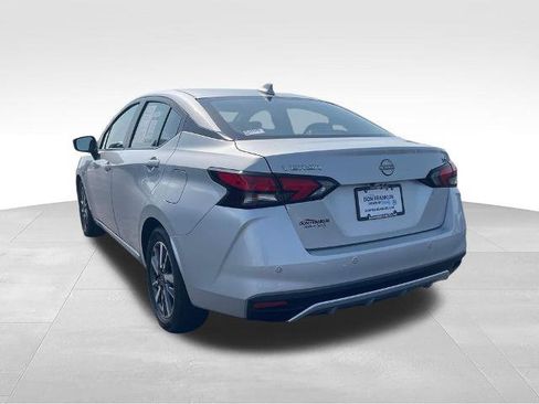 Certified 2024 Nissan Versa SV FWD image 3