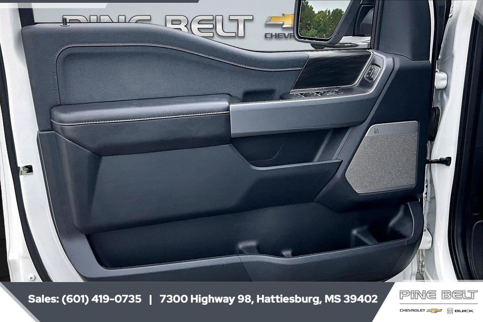 Used 2025 Ford F150 Lariat w/ Equipment Group 501A Mid AWD/4WD image 18