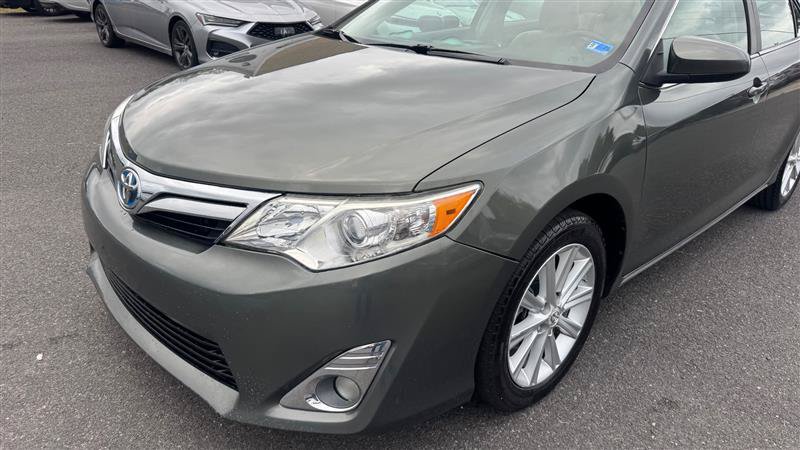 Used 2012 Toyota Camry XLE w/ Leather Pkg FWD image 13