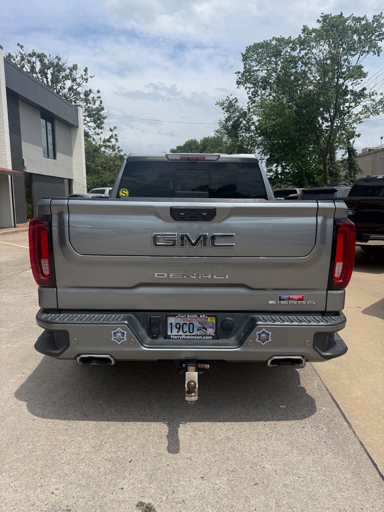 Used 2023 GMC Sierra 1500 Denali Ultimate AWD/4WD image 3