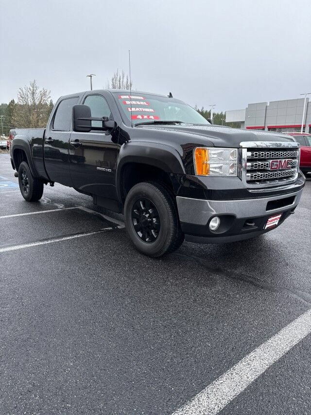 Used 2014 GMC Sierra 2500 SLT AWD/4WD image 3