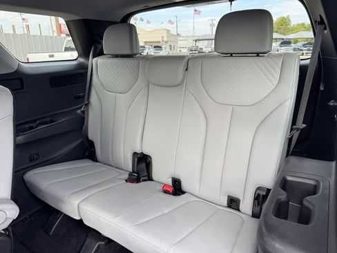 Used 2025 Hyundai Palisade SEL AWD/4WD image 13