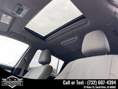 Used 2014 Toyota Highlander XLE image 31
