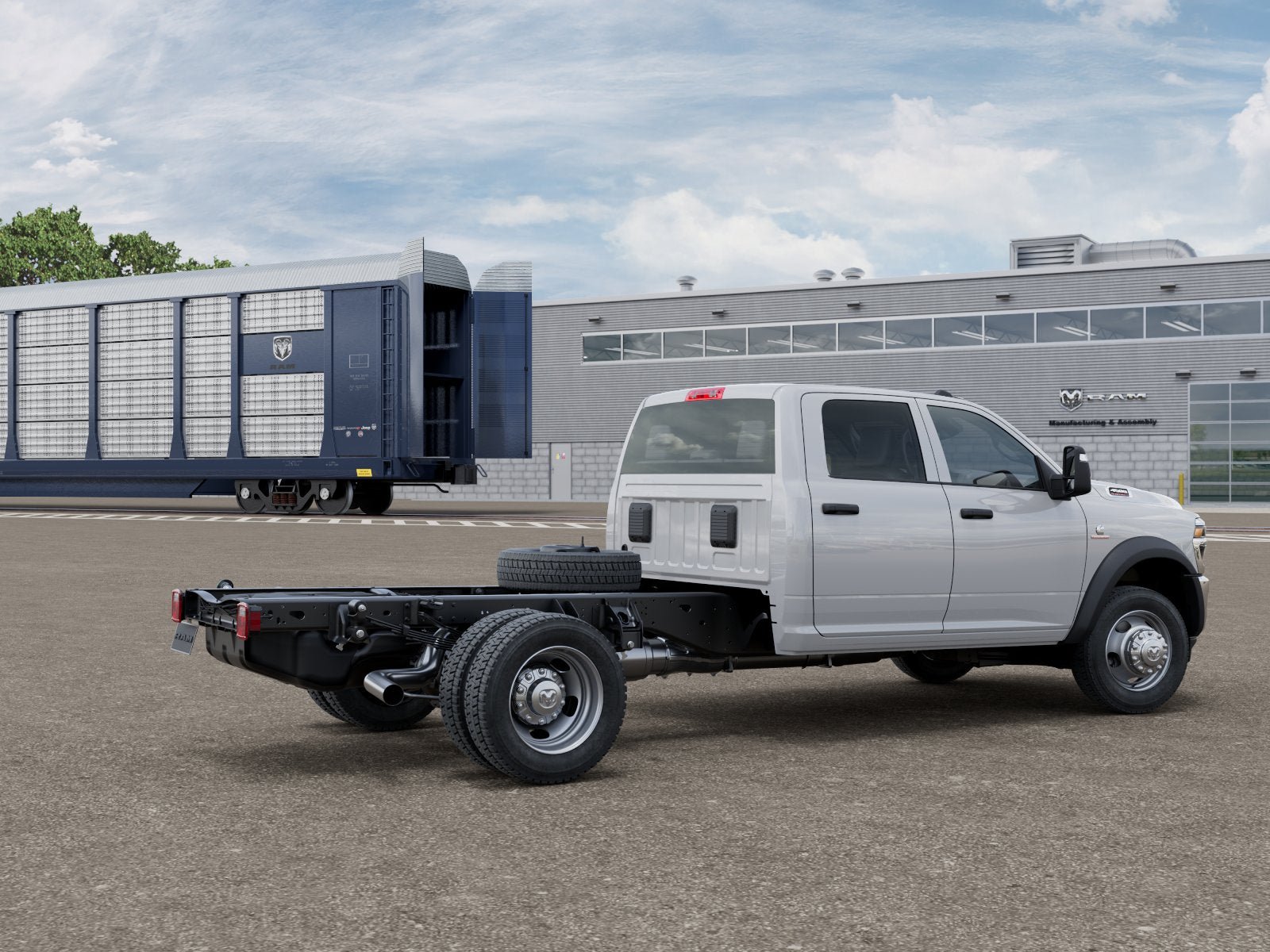 New 2026 RAM 4500 Tradesman w/ Chrome Appearance Group AWD/4WD image 26