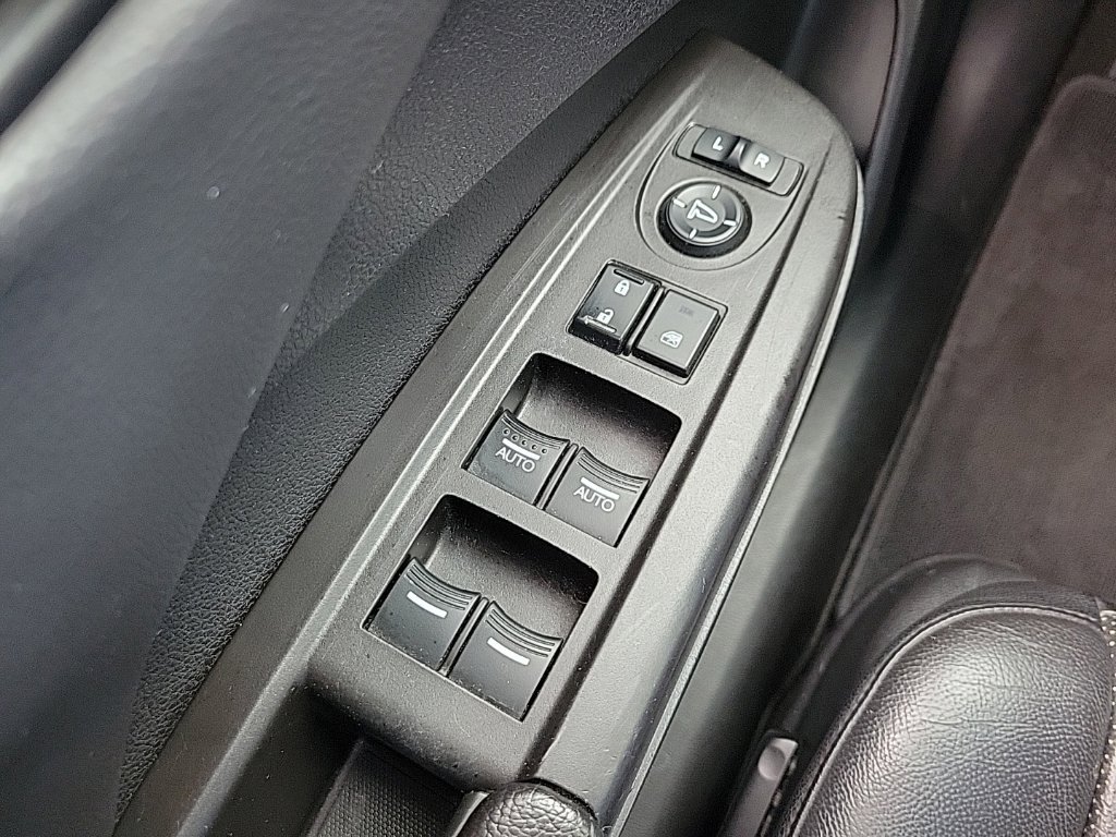 Used 2013 Acura RDX w/ Technology Package AWD/4WD image 25