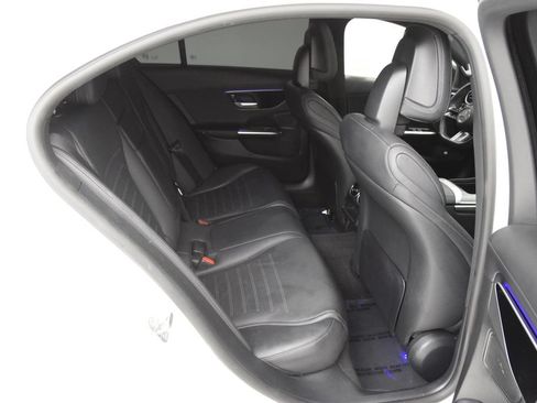 Used 2024 Mercedes-Benz C 300 Sedan image 19