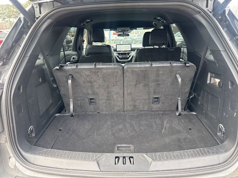 Used 2025 Ford Explorer ST-Line image 31