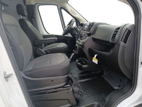 New 2026 RAM ProMaster 2500 w/ Convenience Group image 24