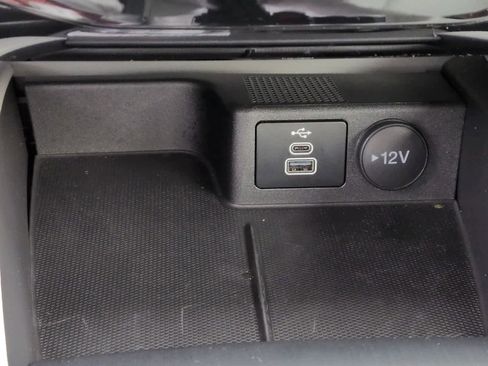 Used 2025 Ford Escape Active w/ Tech Pack #1 image 32