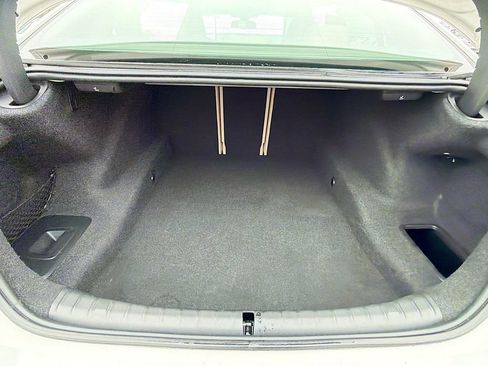 Used 2021 BMW 530i w/ Convenience Package image 12