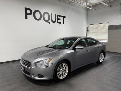 Used 2009 Nissan Maxima 3.5 SV w/ Premium Pkg FWD image 2