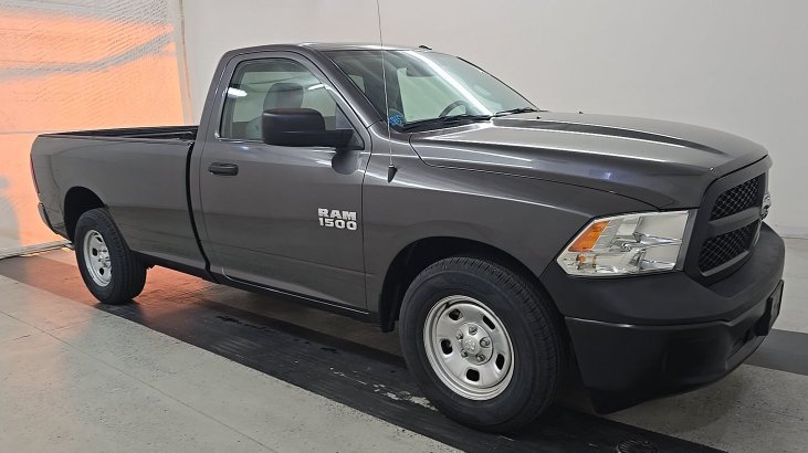 Used 2018 RAM 1500 Express RWD image 5