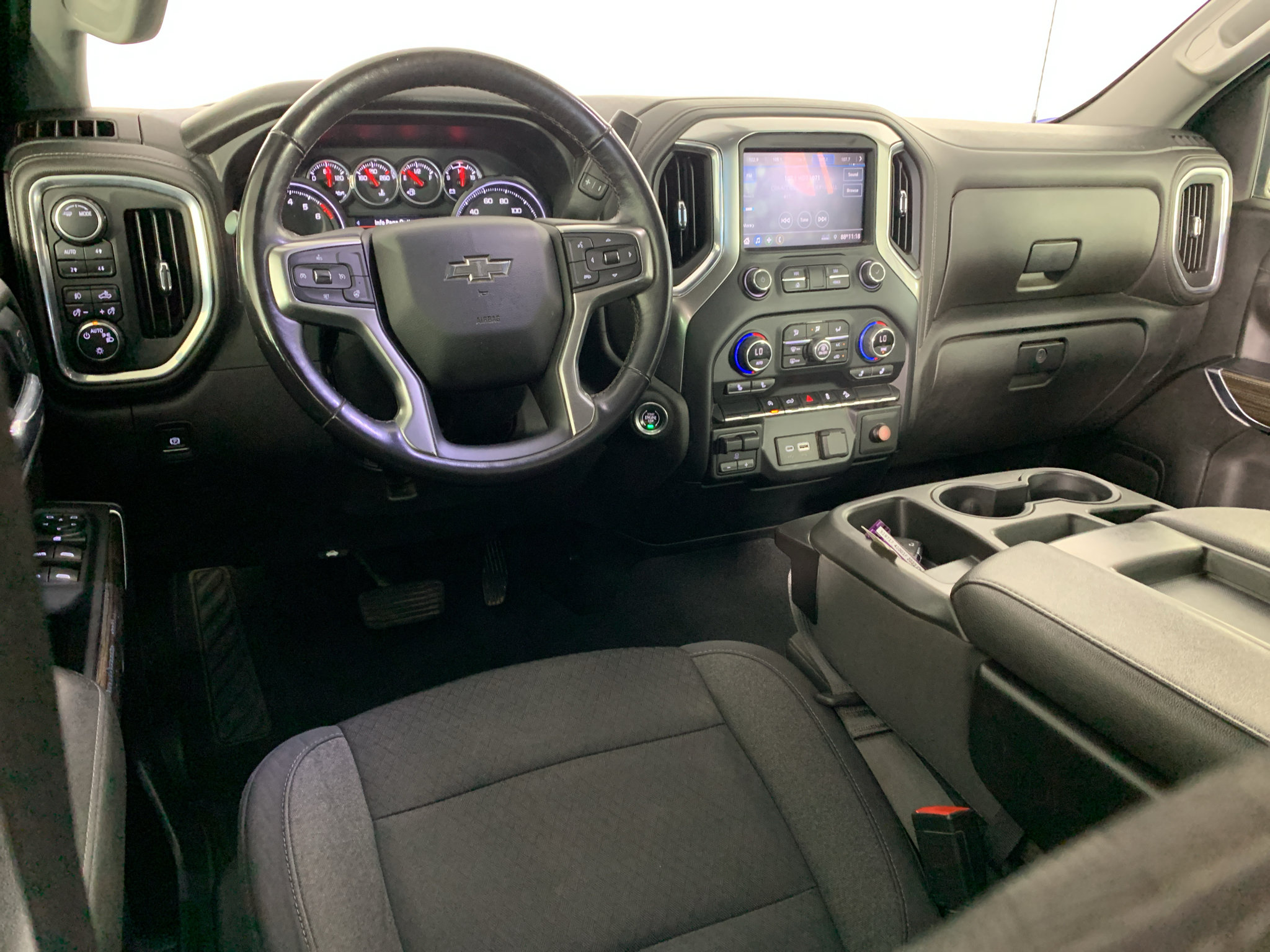 Used 2022 Chevrolet Silverado 1500 RST AWD/4WD image 28
