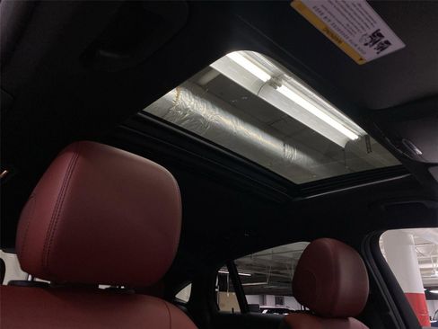 Used 2018 Mercedes-Benz GLC 300 4MATIC Coupe image 20