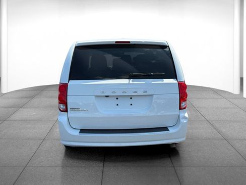 Used 2017 Dodge Grand Caravan SE w/ Power Window Group FWD image 6