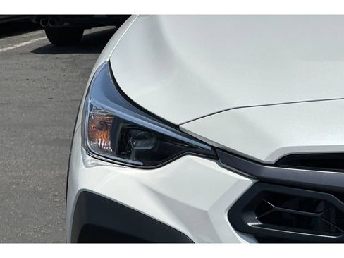 Used 2026 Subaru Crosstrek 2.5i Premium AWD/4WD image 21