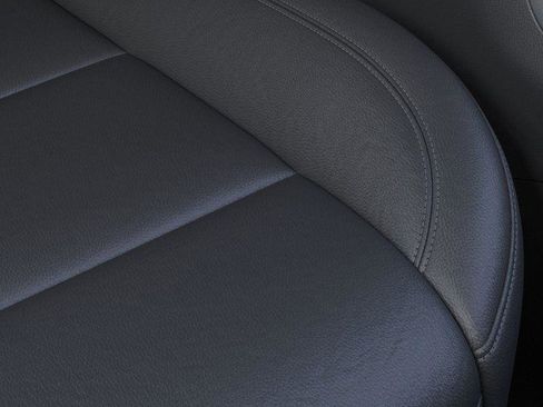 New 2026 Chevrolet Silverado 2500 LT image 21