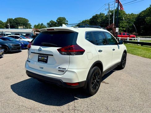 Used 2018 Nissan Rogue SV AWD/4WD image 8