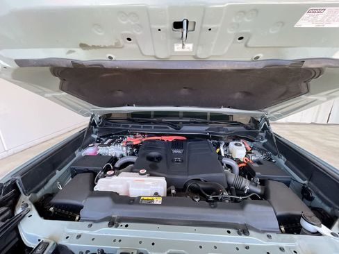 Used 2024 Toyota Tundra Limited image 26