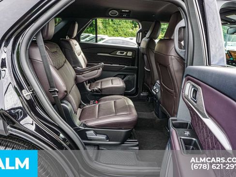 Used 2026 Ford Explorer Platinum w/ LUX Leather Package AWD/4WD image 23