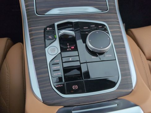 New 2026 BMW X5 sDrive40i w/ Climate Comfort Package image 15