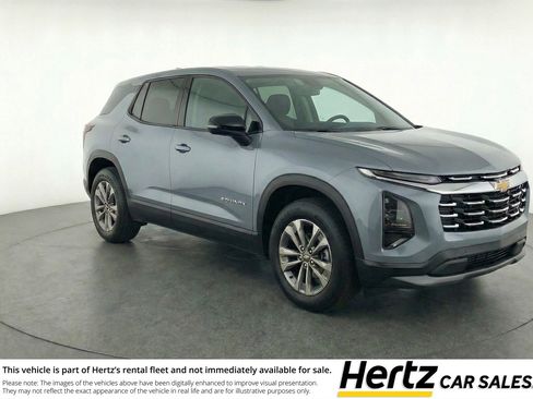 Used 2025 Chevrolet Equinox LT image 1