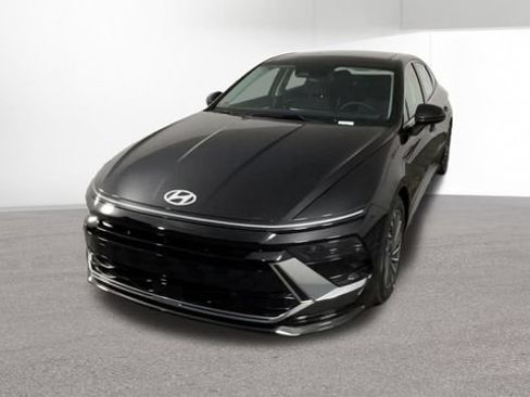 Used 2026 Hyundai Sonata SEL FWD image 3