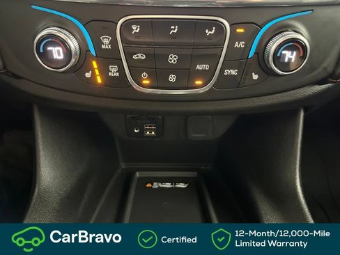 Used 2023 Chevrolet Traverse RS AWD/4WD image 27